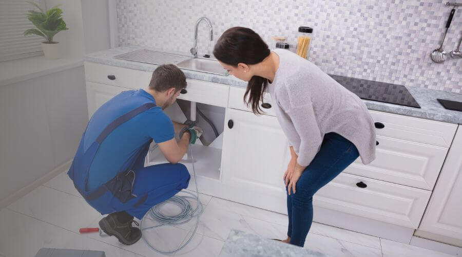 Local tankless water heater installation in Woodburn, IN